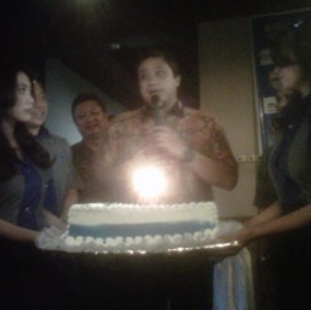 Berulang Tahun, Dede Yusuf Dapat Suprise Saat Silaturahmi Persib