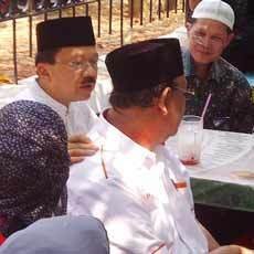 Foke Ditagih Jamkesda oleh Warga Matraman