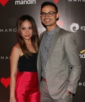 Habibie & Ainun Mempengaruhi Rumah Tangga BCL & Ashraff