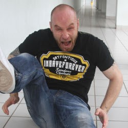 Tyson, Suami Melaney Ricardo Tak Malu Jadi Pelawak