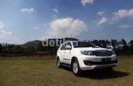 Menjajal Ketangguhan SUV Fortuner VNT