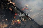 Kebakaran Landa Sebuah Rumah di Gambir