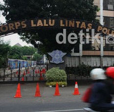 Ada Duplikasi Hukum, Polri Ngotot Usut Tersangka Bersama Simulator SIM