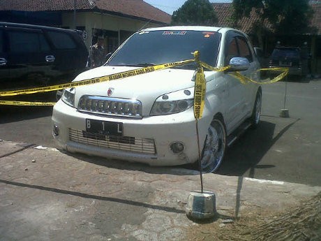 Pengendara Terios Berpelat B 1 L yang Didor di Cirebon Pilot Gadungan