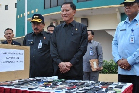 355 Telepon Seluler Disita Dari Rutan dan Lapas di Jateng