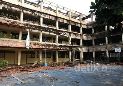 Sekolah Adik Irma Tebet Ludes Terbakar