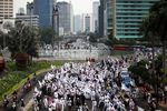 Massa FPI & FUI Long March ke Kedubes AS