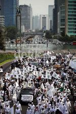 Massa FPI & FUI Long March ke Kedubes AS
