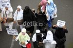 Massa FPI & FUI Long March ke Kedubes AS
