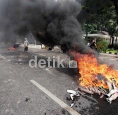 Din: Bawa Kasus Film Hina Nabi ke Mahkamah Internasional
