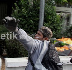Polri Harus Tegas Tindak Pendemo Anarkis
