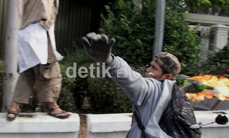 Polri Harus Tegas Tindak Pendemo Anarkis 