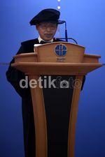 LIPI Kukuhkan 3 Profesor Riset Baru