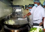 Juru Masak Latihan Siapkan Menu Jamaah Haji