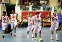 Tim basket putra DKI Jakarta tertunduk lesu karena gagal menembus partai final. DKI Jakarta dikalahkan Jabar dengan skor (88-83).