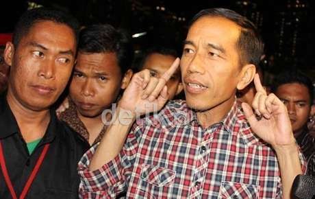 Jokowi Hanya Tidur 2 Jam, Pagi Ini Sarapan Nasi Uduk