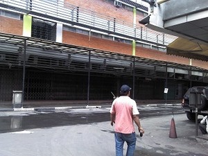 Hari Pencoblosan, Toko-toko di Glodok Sebagian Besar Tutup