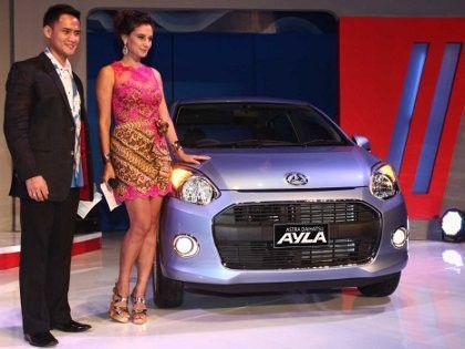 Agya-Ayla untuk Pengguna Motor yang Ingin Pakai Mobil