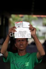 Ramai-ramai Nyoblos di Kolong Tol