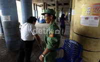 Warga terus berdatangan untuk mencoblos.
