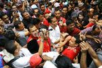 Jokowi Antar Mega Nyoblos