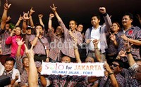 Jokowi unggul atas Foke dalam hasil quick qount sejumlah lembaga survei.