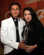 Rilis Single Baru, Ussy & Andhika Gaet Pasha Ungu