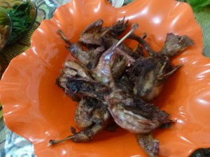 Nyam.. Nyam.. Gurih Renyah Burung Khas Siantar!