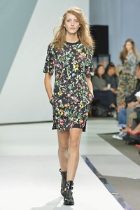 3.1 Phillip Lim, Spring/Summer 2013. New York Fashion Week 2013. [Photo by Slaven Vlasic/Getty Images]