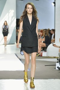 3.1 Phillip Lim, Spring/Summer 2013. New York Fashion Week 2013. [Photo by Slaven Vlasic/Getty Images]