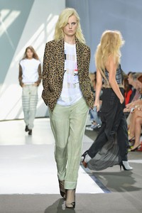 3.1 Phillip Lim, Spring/Summer 2013. New York Fashion Week 2013. [Photo by Slaven Vlasic/Getty Images]