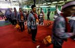 Jamaah Haji Embarkasi Jakarta Diberangkatkan