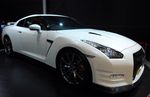 Nissan GT-R, Mobil Super Rp 2,2 M!