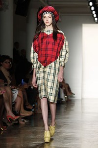 Alexandre Herchcovitch, Spring/Summer 2013. New York Fashion Week 2013. [Foto: Joe Kohen/Getty Images]