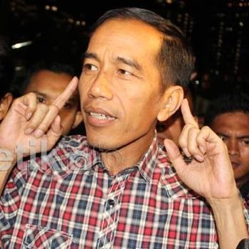 YLKI Tantang Jokowi Benahi Layanan Publik dalam 6 Bulan