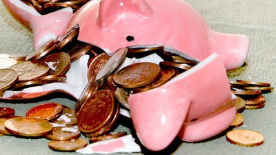 Perampok Bersenjata Hanya Berhasil Gasak Celengan Babi dari Restoran