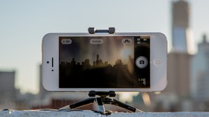 3 Smartphone Andalan Untuk Para Traveler