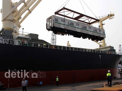 PT KAI Beli Gerbong Bekas dari Jepang
