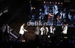 Super Junior Sukses Buat Penonton SM Town Jakarta Histeris