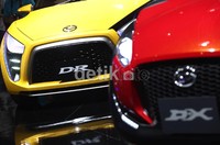 Daihatsu D-X dan D-R memiliki dimensi PxLxT (3.395 mm x 1.476 mm x 1.275 mm).