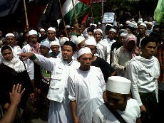 Demo Sempat Rusuh, FPI-GPK & Polisi di Semarang Berdamai