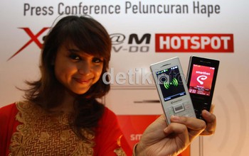 Produk ini memiliki dua pilihan warna putih dan hitam.