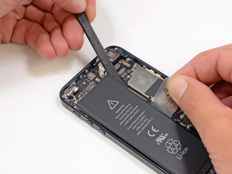 Menguak Jeroan iPhone 5