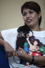 Ely Sugigi, Dari Pembantu Rumah Tangga Hingga Jadi Jutawan