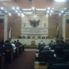 HUT Kota Bandung ke-202, Dewan Gelar Sidang Paripurna Istimewa