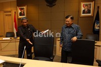 Mendikbud Muhammad Nuh mengatakan nantinya tak hanya masjid saja yang dijadikan lokasi PAUD. Tempat ibadah lain seperti gereja dan pura juga akan masuk dalam lokasi PAUD.