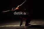 Pentas Tangga yang Energik dan Atraktif