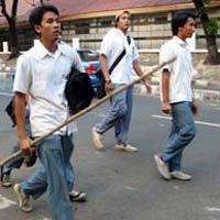 Wakil Ketua Komisi III: Tawuran Pelajar Warning Bagi Negara!