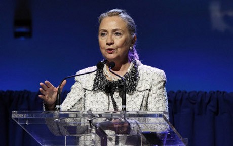 Hillary Isyaratkan Al-Qaeda Terlibat Serangan ke Konsulat AS di Libya