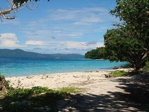 Pombo, Saingan Berat Morotai di Maluku